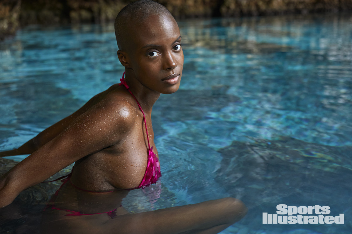 JM_SISWIM_DR_MADISIN_BRADLEY_09_157_WMweb
